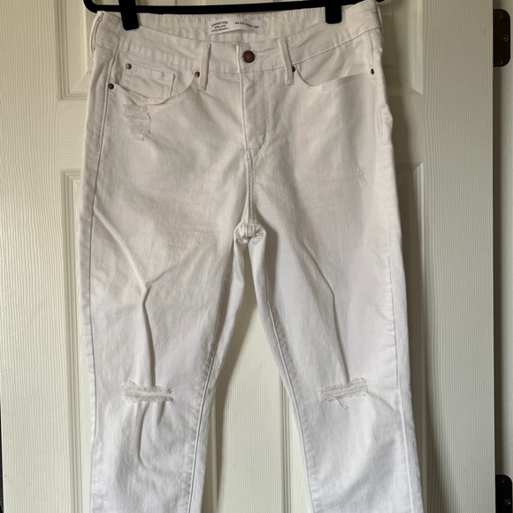 Levi’s size 12 - mid rise, skinny, cropped jeans in EUC - Picture 8 of 8